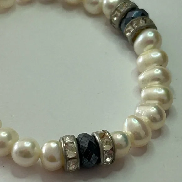 Pearl Beads Blue Crystal Stretch Bracelet - Brand New - Picture 4 of 10